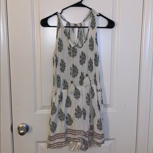 Cute white roper with shorts bottom